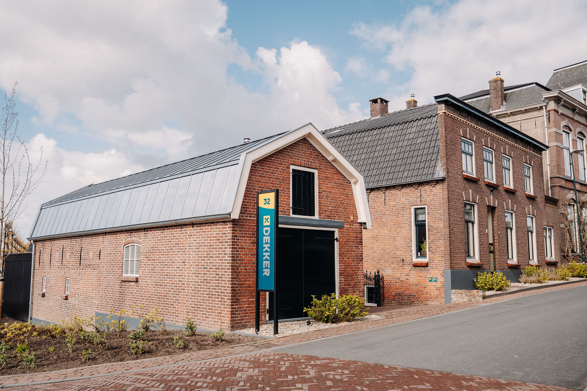 DekkerKozijnen 310326 78 De nieuwe extra locatie van Dekker Kozijnprojecten in Noordeloos.