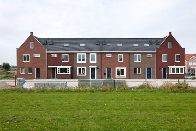 6 van de 12 CPO woningen in Heukelum