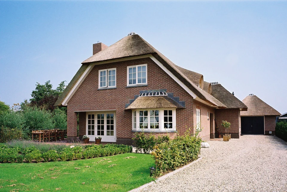 Landelijk huis met rieten dak Landelijk huis