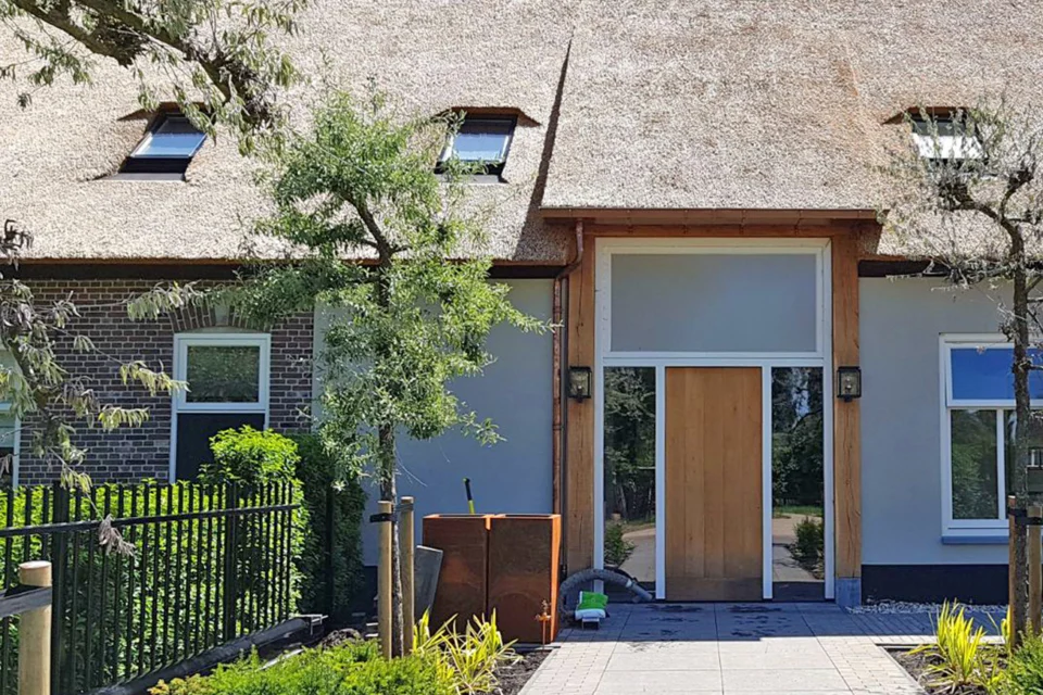 Entree kantoor Den Hartog Riet