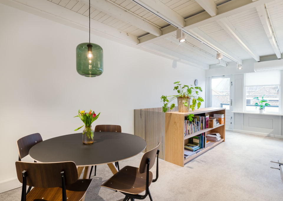 Interieur kantoorruimte architectenbureau Bikker Nieuwpoort