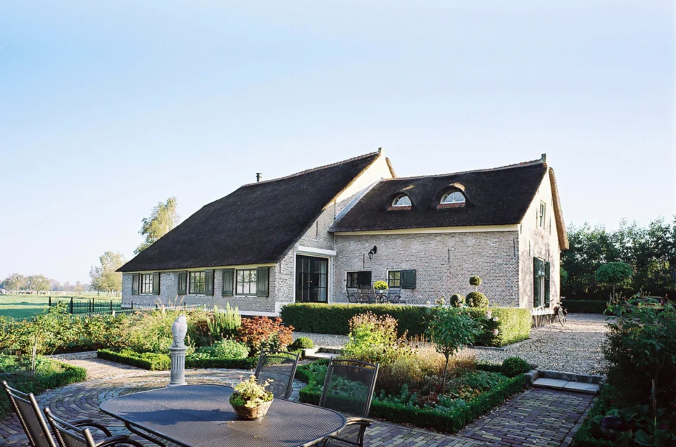 Boerderij na grondige restauratie Boerderij na restauratie
