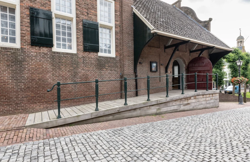 Hellingbaan voor toegankelijkheid Hellingbaan voor toegankelijkheid