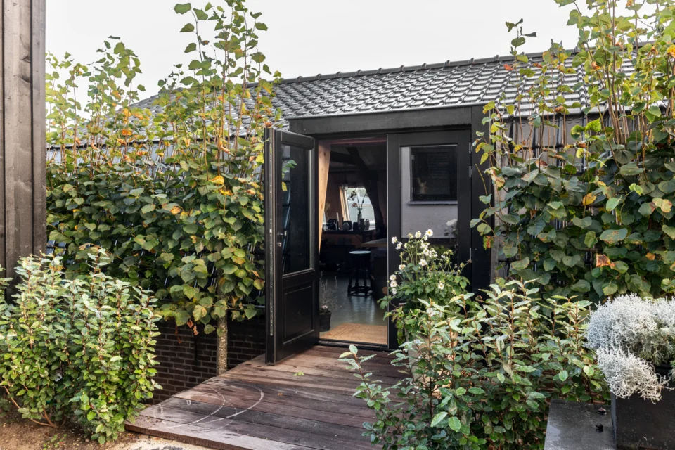 LvdP 20250923 3212 Mooie ligging in het groen