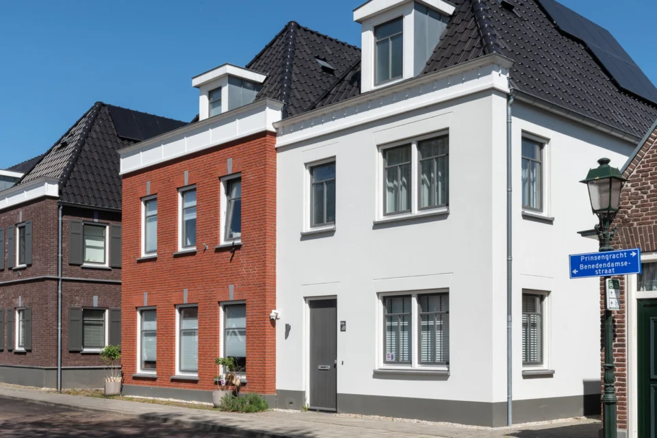 Herenhuizen op de plek van de voormalige Meelfabriek