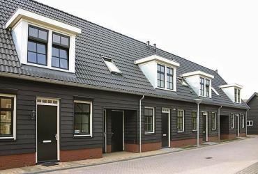 Landelijke starterswoningen te Almkerk